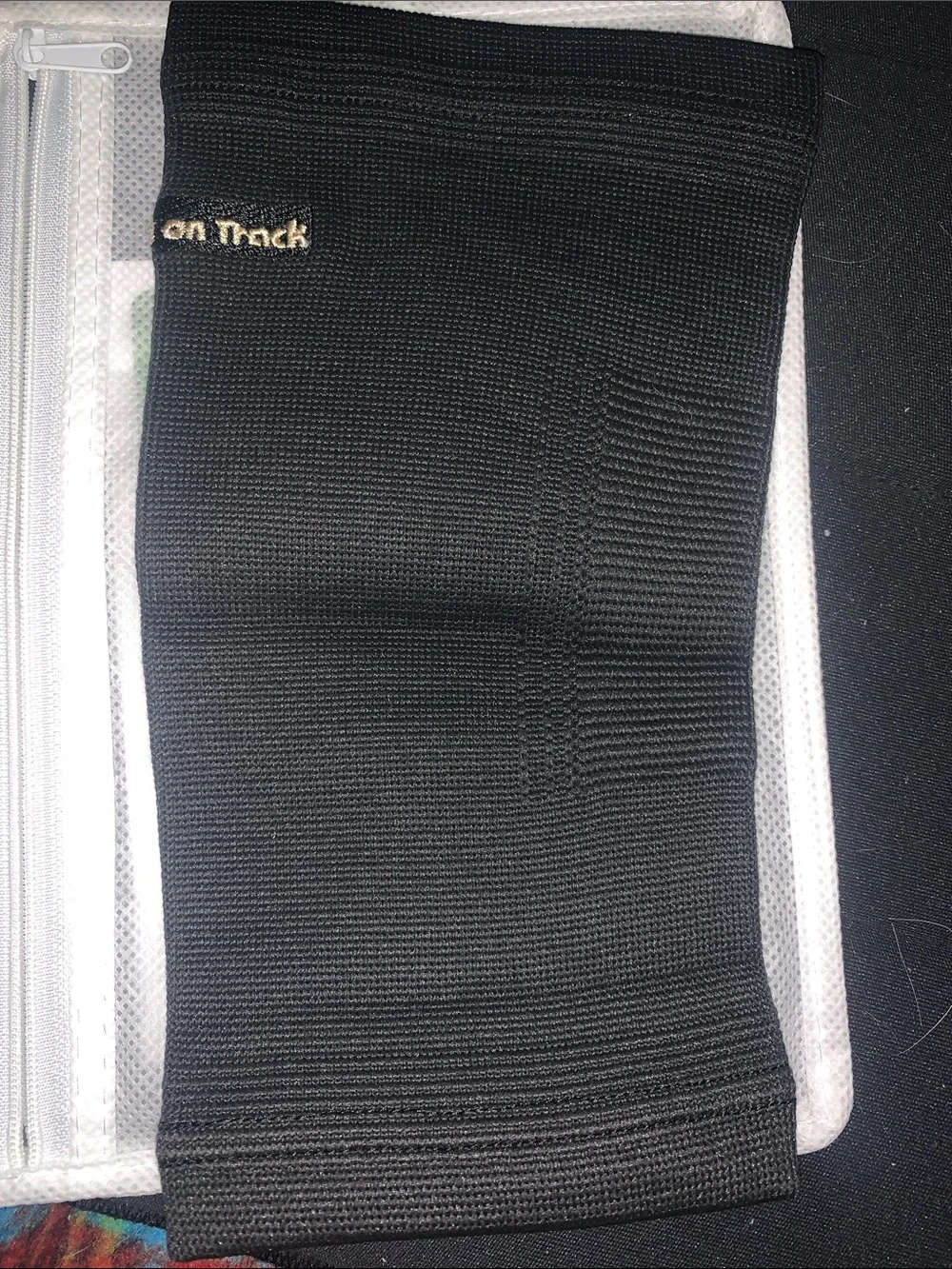 Therapeutic elbow, brace pair size small back on track